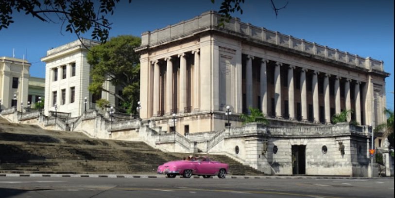 Guía de viaje y tour de arquitectura Universidad de La Habana